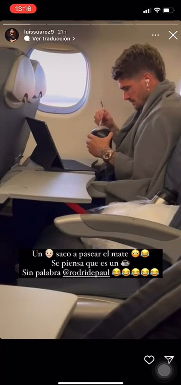 El divertido cruce entre Luis Suárez y Rodrigo De Paul