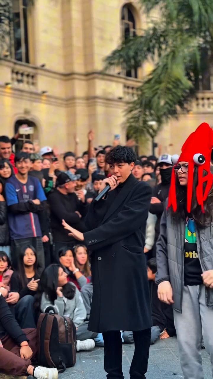 La primera batalla de aura en Córdoba reunió a miles de jóvenes