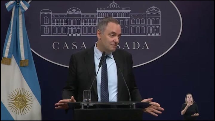 Conferencia de Manuel Adorni, frase 4