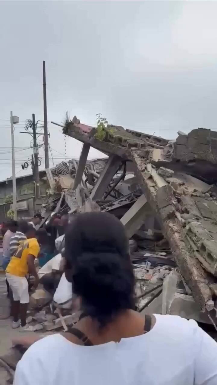 Jhon Arias puso a disposición un avión para ayudar en Chocó