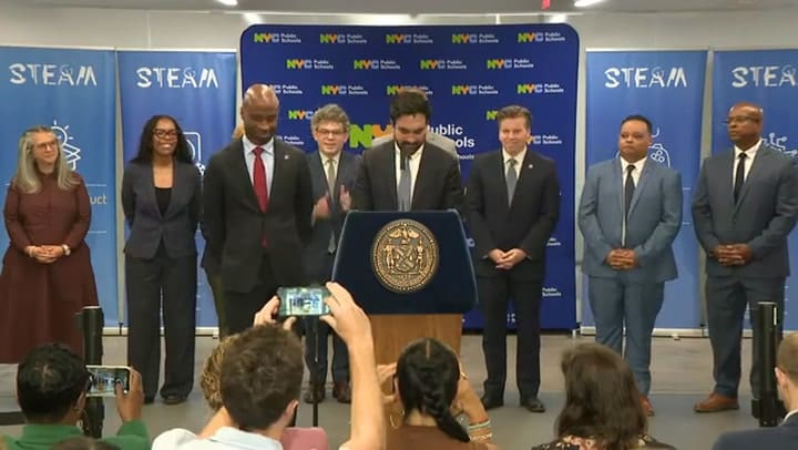 El anuncio de Mamdani sobre la moratoria de IA en las escuelas de Nueva York