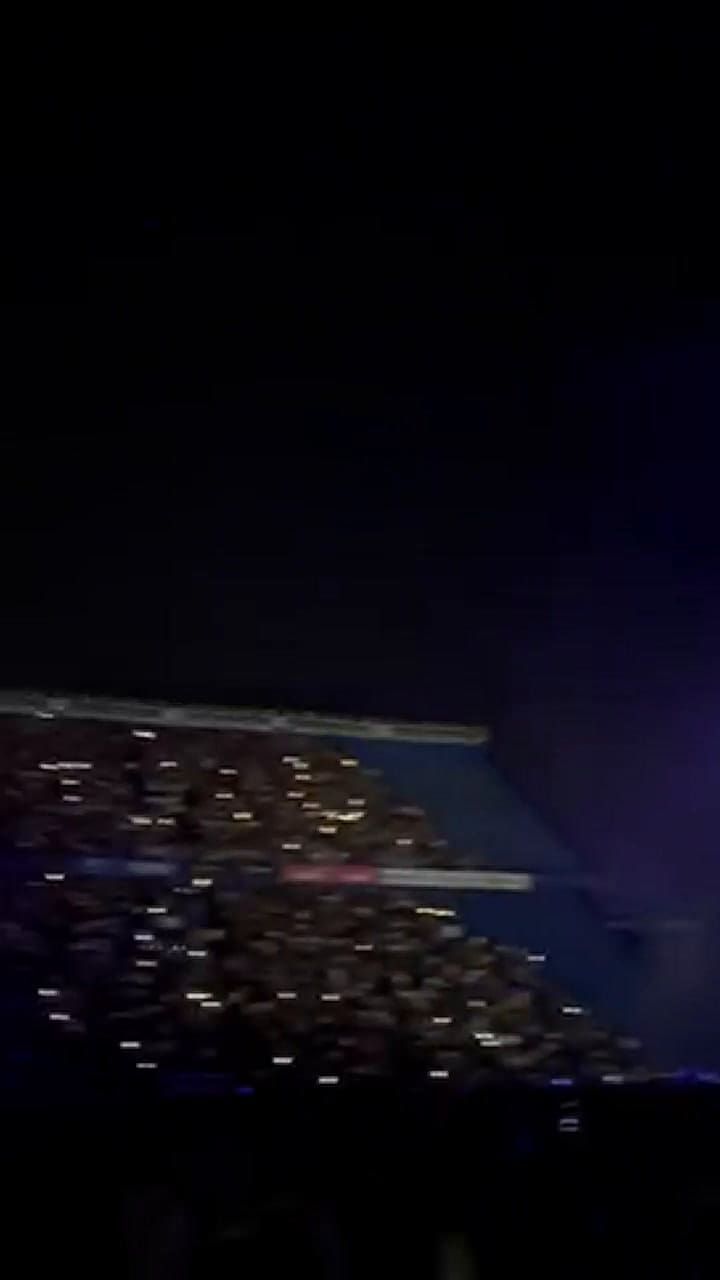Bad Bunny homenajeó a Charly García en su concierto en Vélez Sarfield