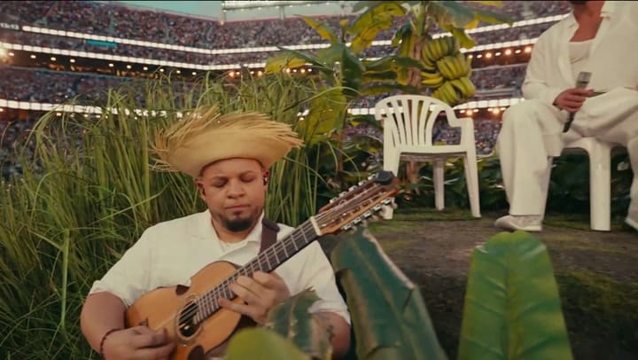 Ricky Martin entonó una canción de denuncia contra el miedo de los puertorriqueños a que se apropien de la isla