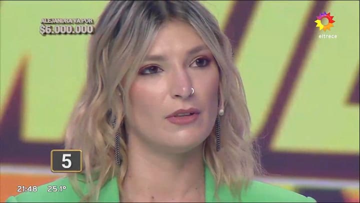 Antonella se anoto en Los 8 escalones de los tres millones por Ian, el hijo de su pareja