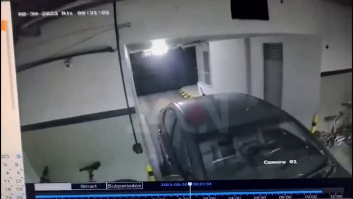 Robo piraña de bicicletas y un monopatín en Palermo