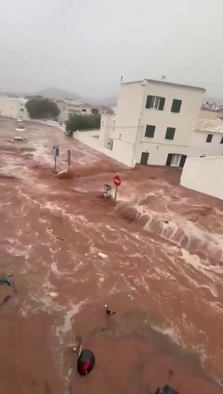 Las impactantes imágenes de las feroces tormentas que azotan el Mediterráneo 2