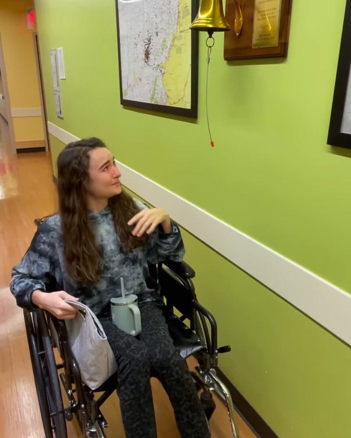 Kelley Mack decidió mostrar su tratamiento en distintas oportunidades a sus fans