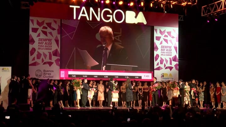 Una pareja porteña es la campeona mundial de tango de pista - Fuente: Télam