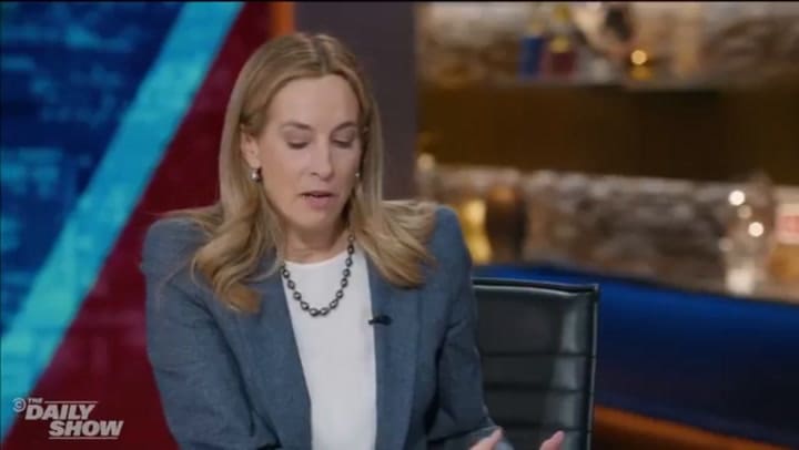 Sherrill pide a los vecinos que graben a los agentes y lo suban a una base de datos