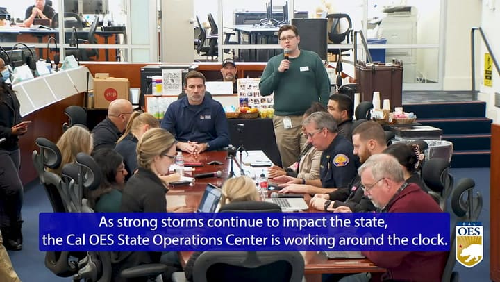 El Servicio de Emergencia de California atiende la inundaciones en el estado