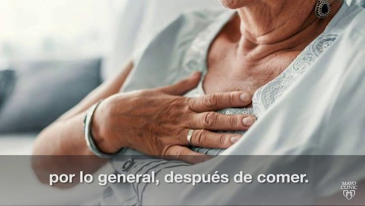 Un experto de Mayo Clinic explica qué es y cómo aliviar la acidez estomacal