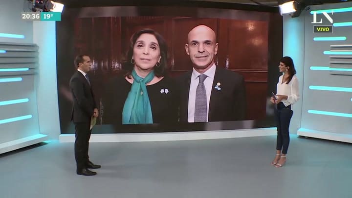 Columna de Hugo Alconada Mon