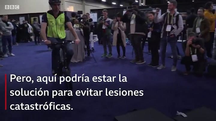 Chaleco airbag para ciclistas - Fuente: BBC