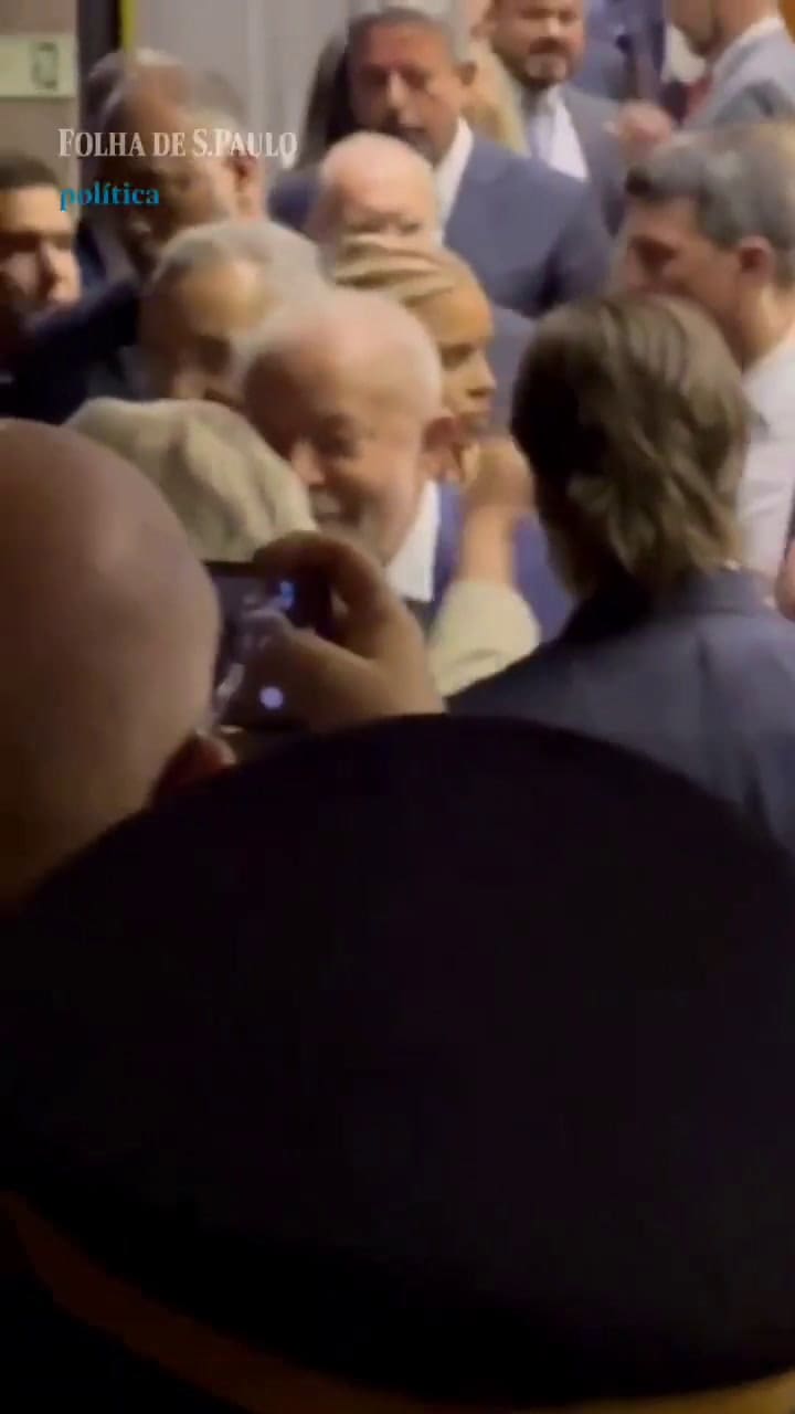 El momento en que Lula da Silva bromea a Luis Lacalle Pou