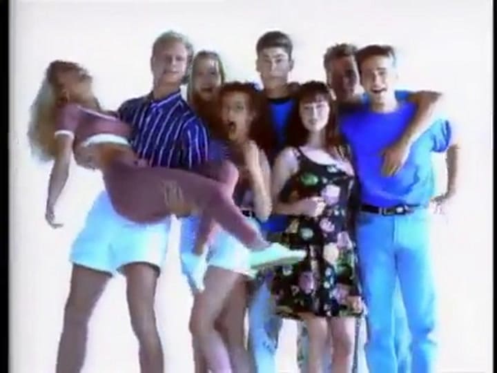 Lindos, jóvenes y millonarios, así eran (casi) todos los adolescentes de Beverly Hills