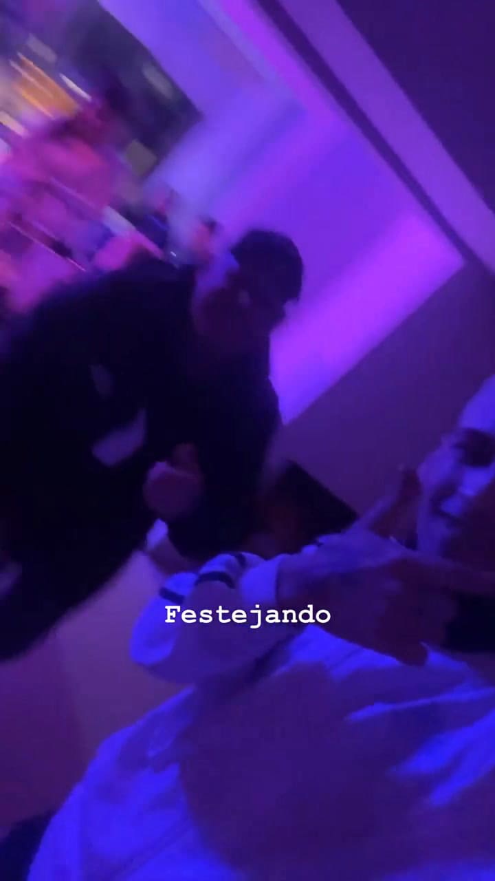 L-Gante mostró el interior de su nuevo hogar donde organizó una fiesta para sus amigos