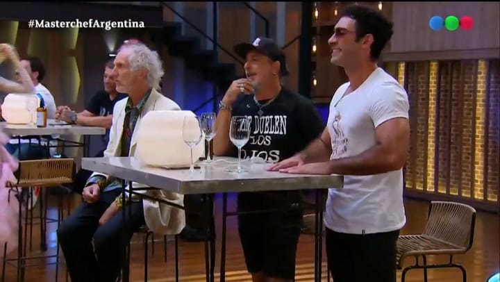 MasterChef Celebrity. Emocionadas, Claudia y Analía terminaron sus platos y pasaron a la degustación