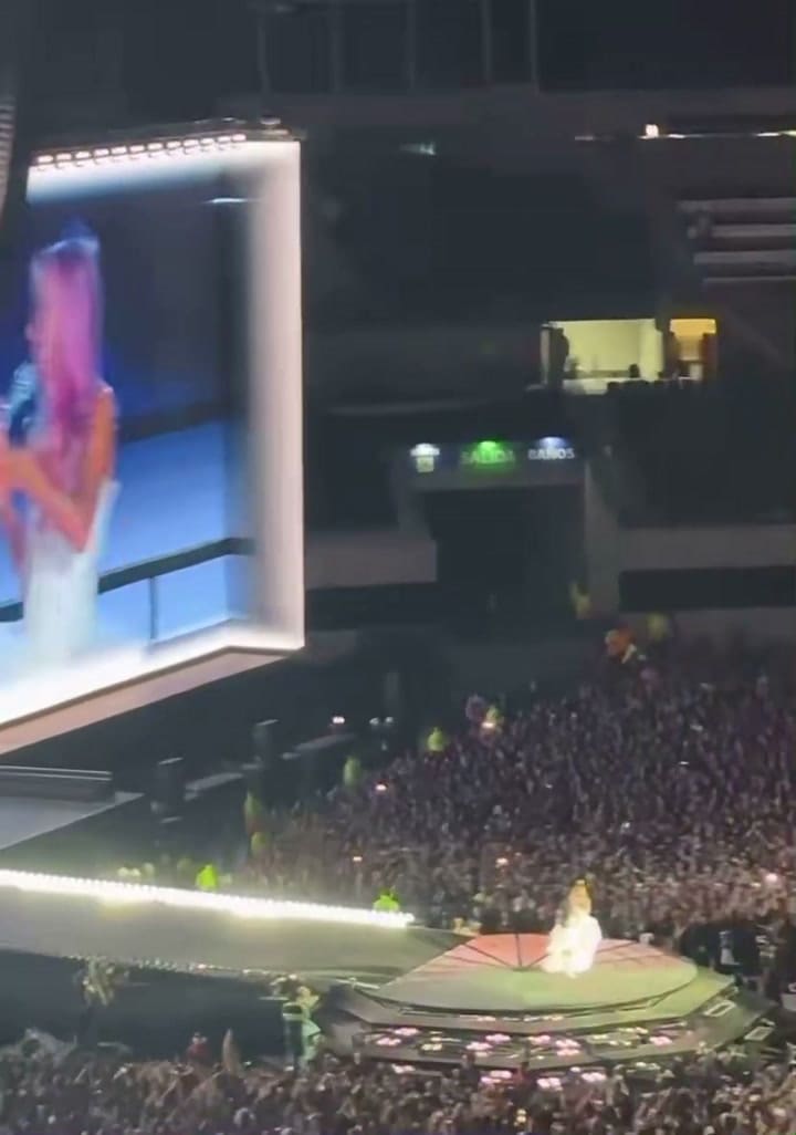 Lali Espósito y Tini Stoessel: "Nos casamos"