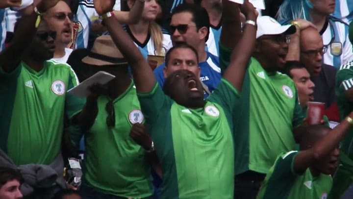 Nicky Jam façanha. Will Smith Era Istrefi - Live It Up (Copa do Mundo FIFA Rússia 2018)