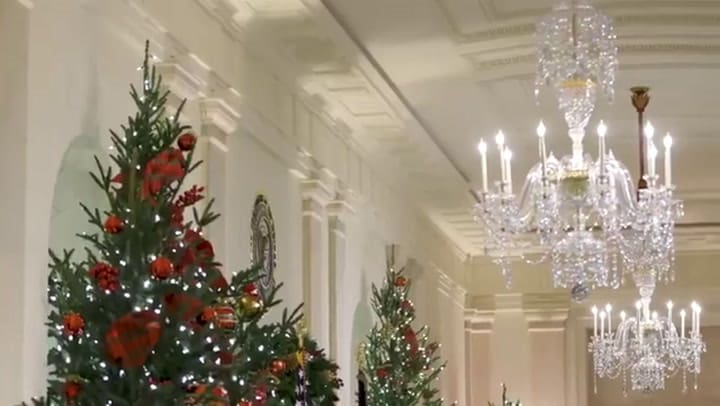 El video navideño de Jill Biden que comparan con Melania Trump