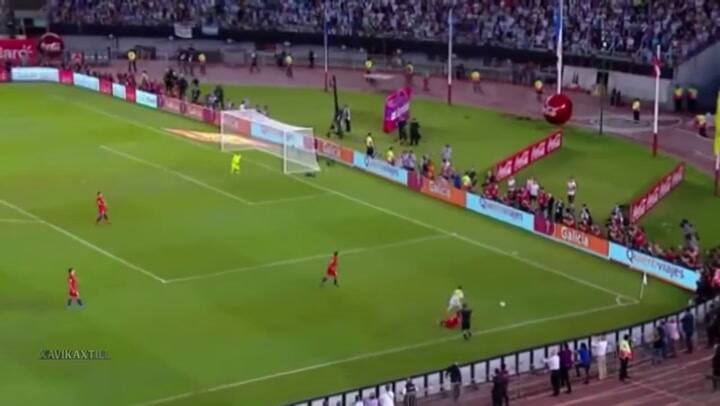 El momento del insulto de Messi
