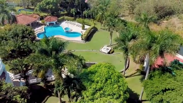 El Castillo de Esparza, la finca que se vende por US$2,45 millones en Costa Rica