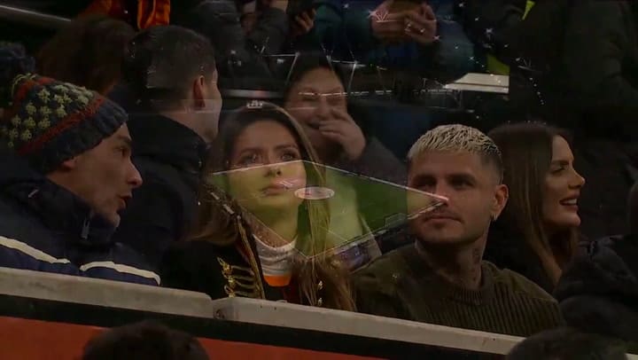La China Suárez y Mauro Icardi durante el clásico de Galatasaray