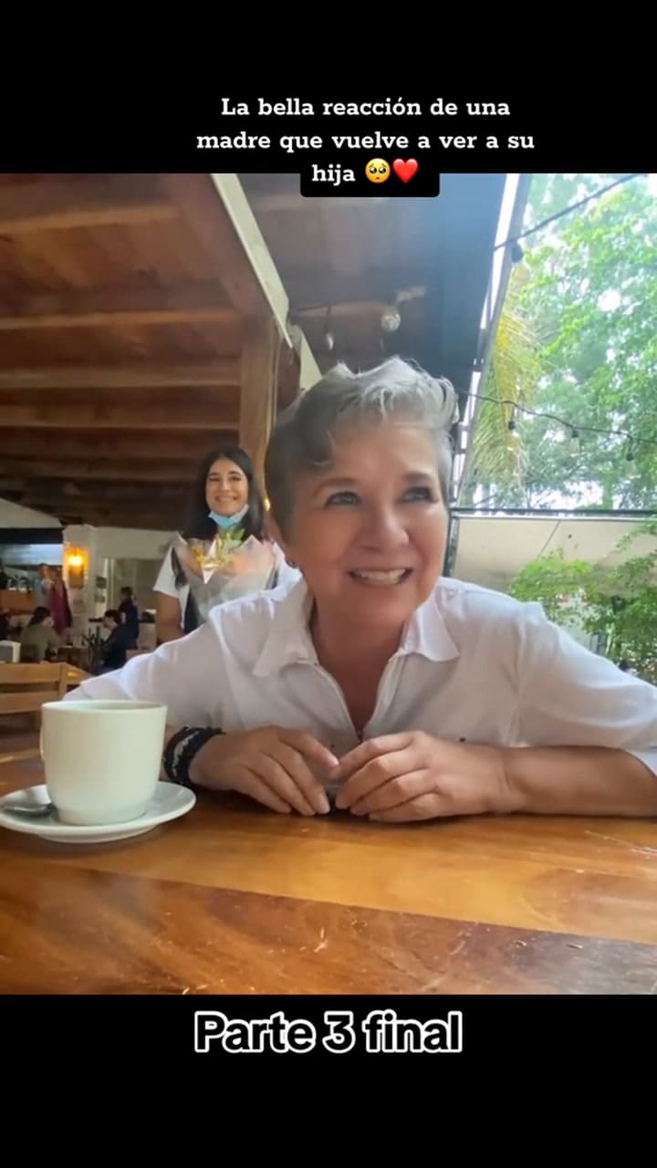 La historia del reencuentro entre madre e hija se viralizó