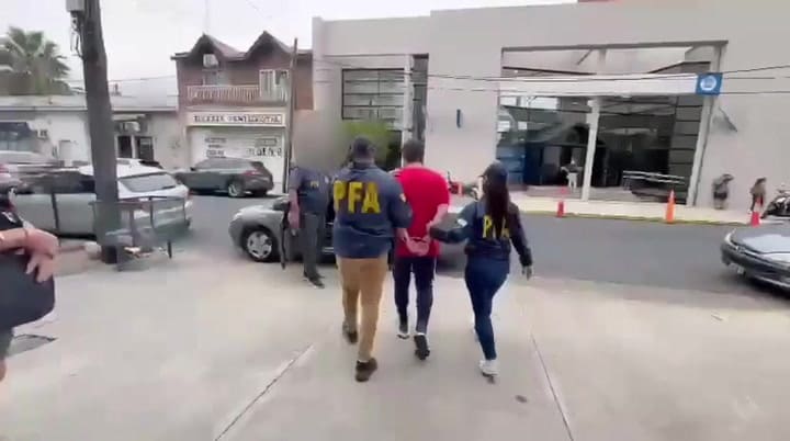 El sospechoso fue detenido por la Policía Federal Argentina