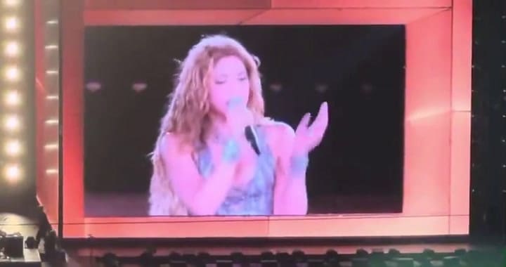 Las sentidas palabras de Shakira a Chris Martin durante su show