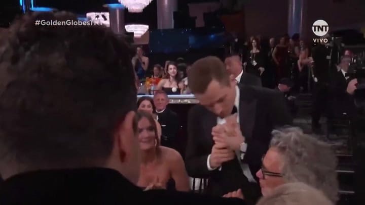 Mejor actor comedia Taron Egerton
