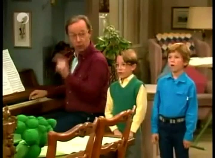 “Espárragos”: un recordado fragmento de la serie Alf
