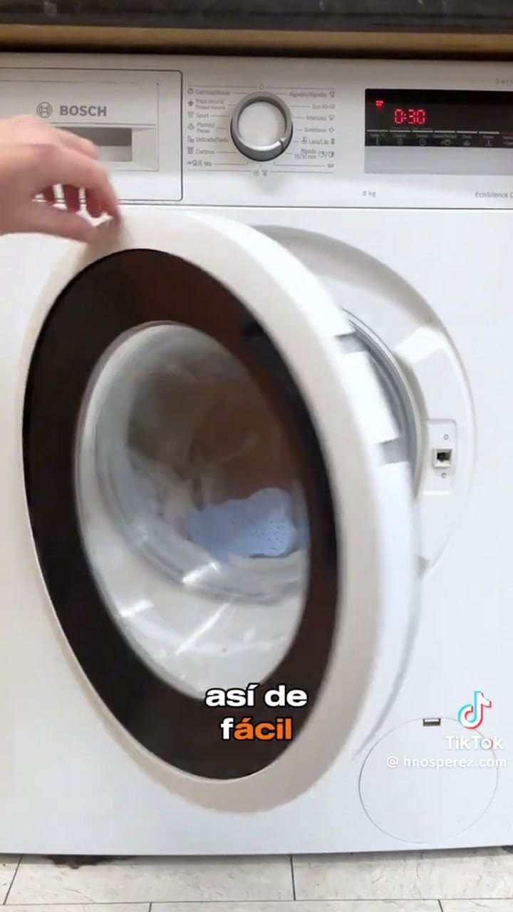El truco para eliminar pelos y pelusas de tu ropa