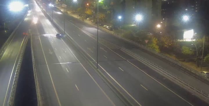 Siniestro vial en el que el amortiguador le salva la vida al conductor del auto