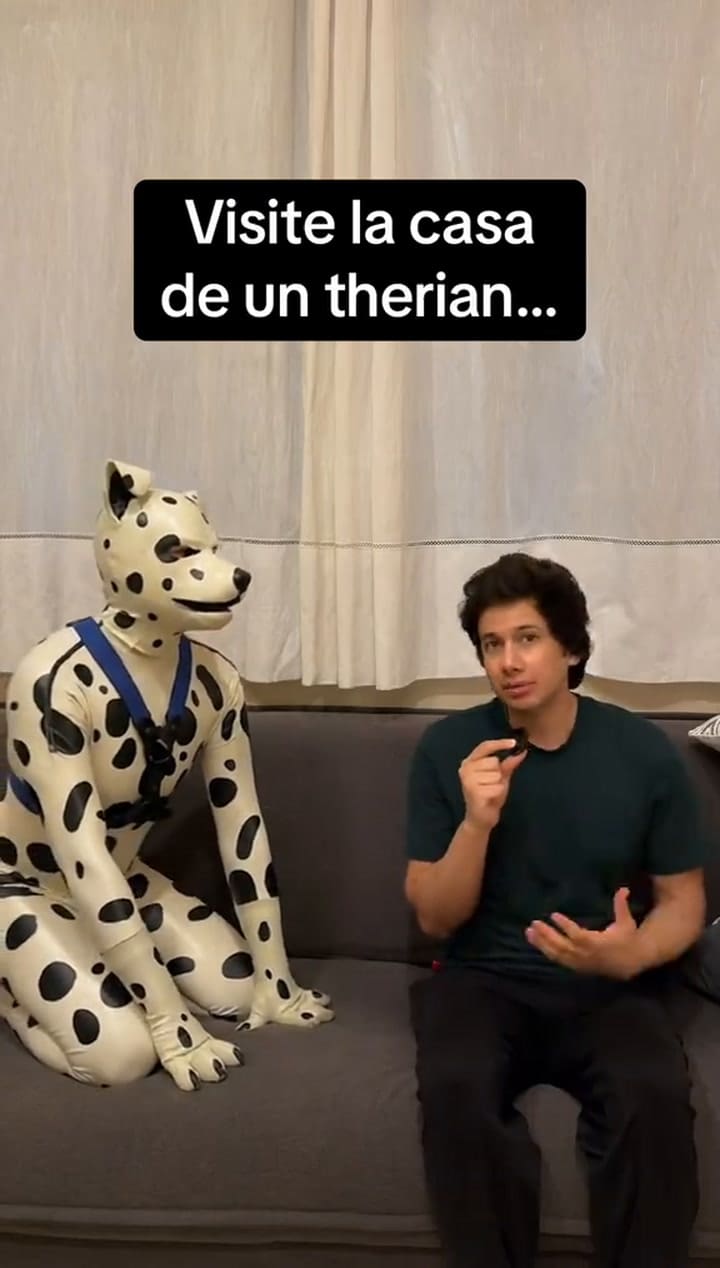 Pablo, el argentino que dejó a su familia para ser therian dálmata en México