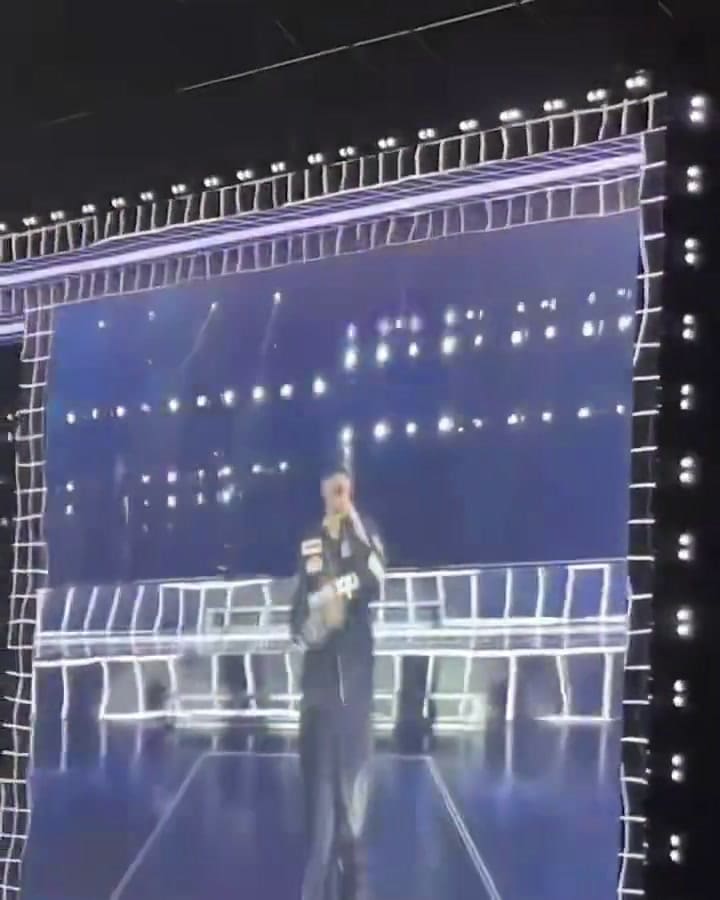Duki estuvo en el show de Lali