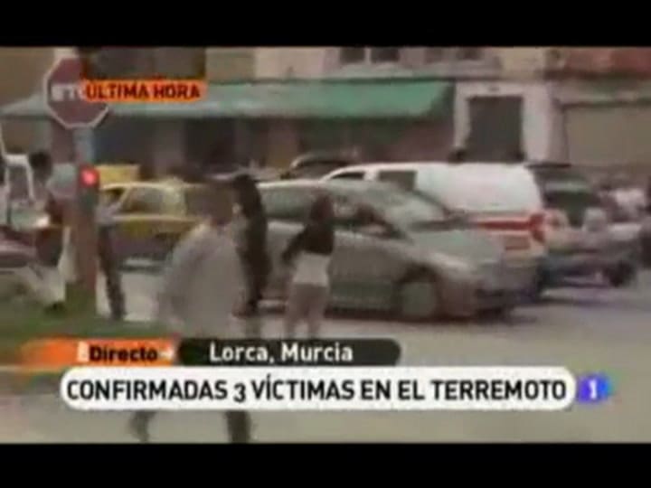 Primeras imágenes del terremoto (YouTube-vidiosity)