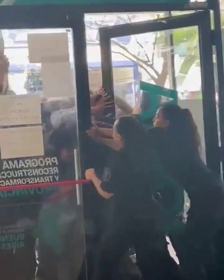 Serios incidentes en la delegación de IOMA de Mar del Plata