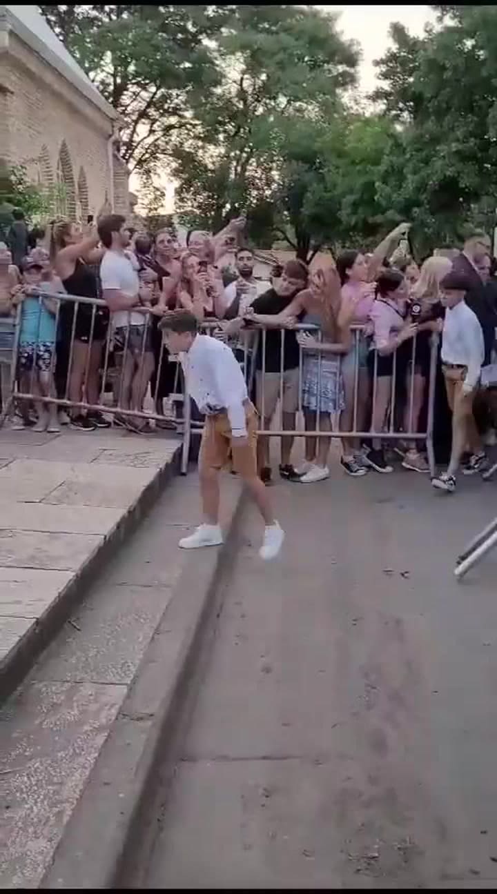 La llegada de Antonela Roccuzzo al casamiento de su hermana