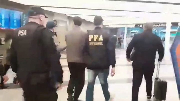 Extradición de un ciudadano georgiano implicado en un fraude con visas