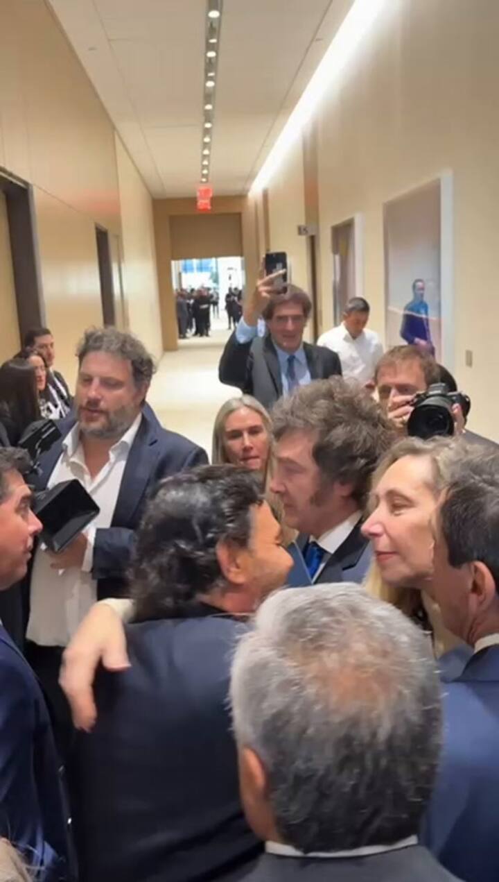 La llegada de la comitiva argentina y el recibimiento al Presidente