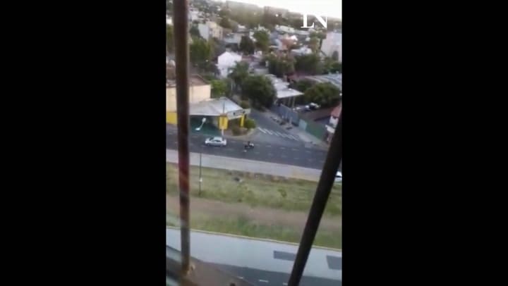 Presunto delincuente fue asesinado a patadas en la cabeza - Fuente: Twitter