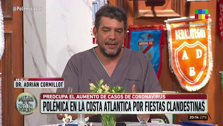 En Polémica en el bar, Chiche Gelblung defendió a los jóvenes que asisten a fiestas clandestinas