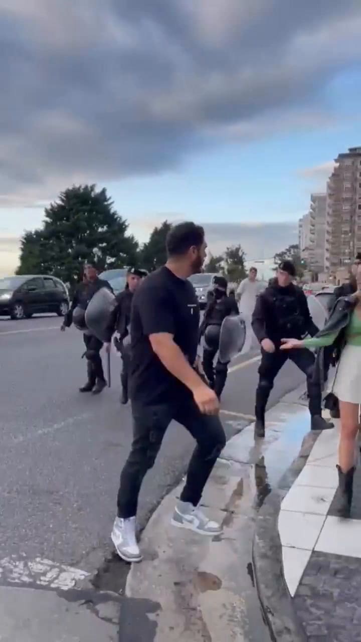 Un influencer denunció abuso policial en Mar del Plata