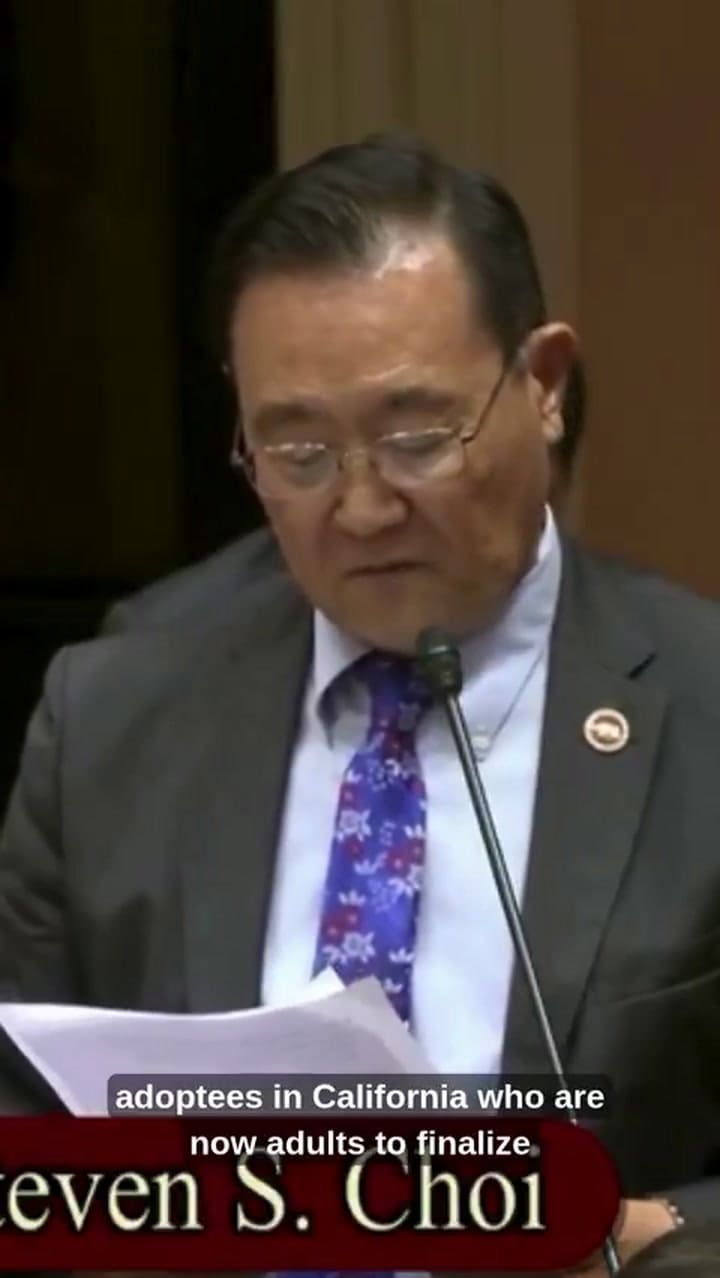 El senador de California Steven Choi presentó la ley SB