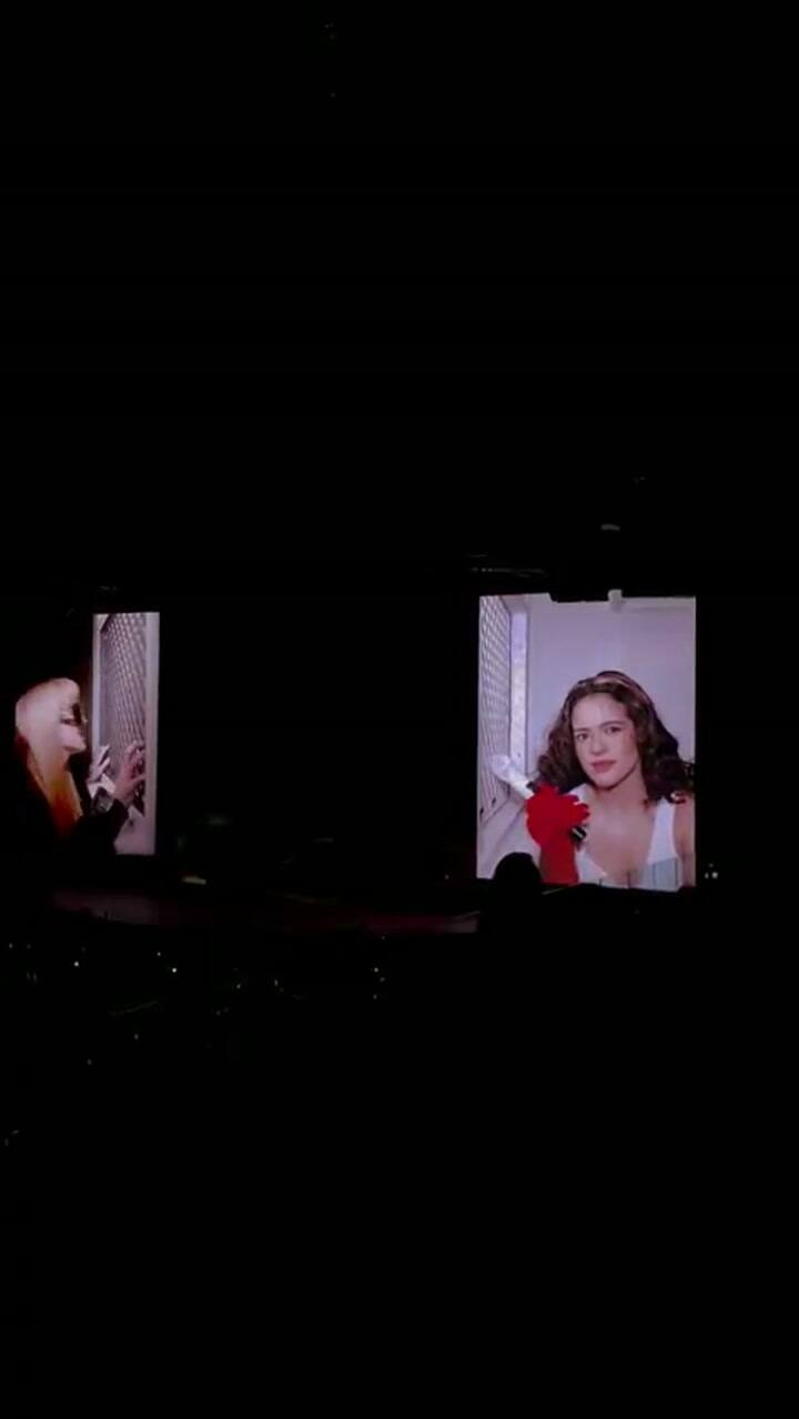 Las revelaciones de La Joaqui en "El confesionario" de Rosalía (Video: X @notclockingtou)