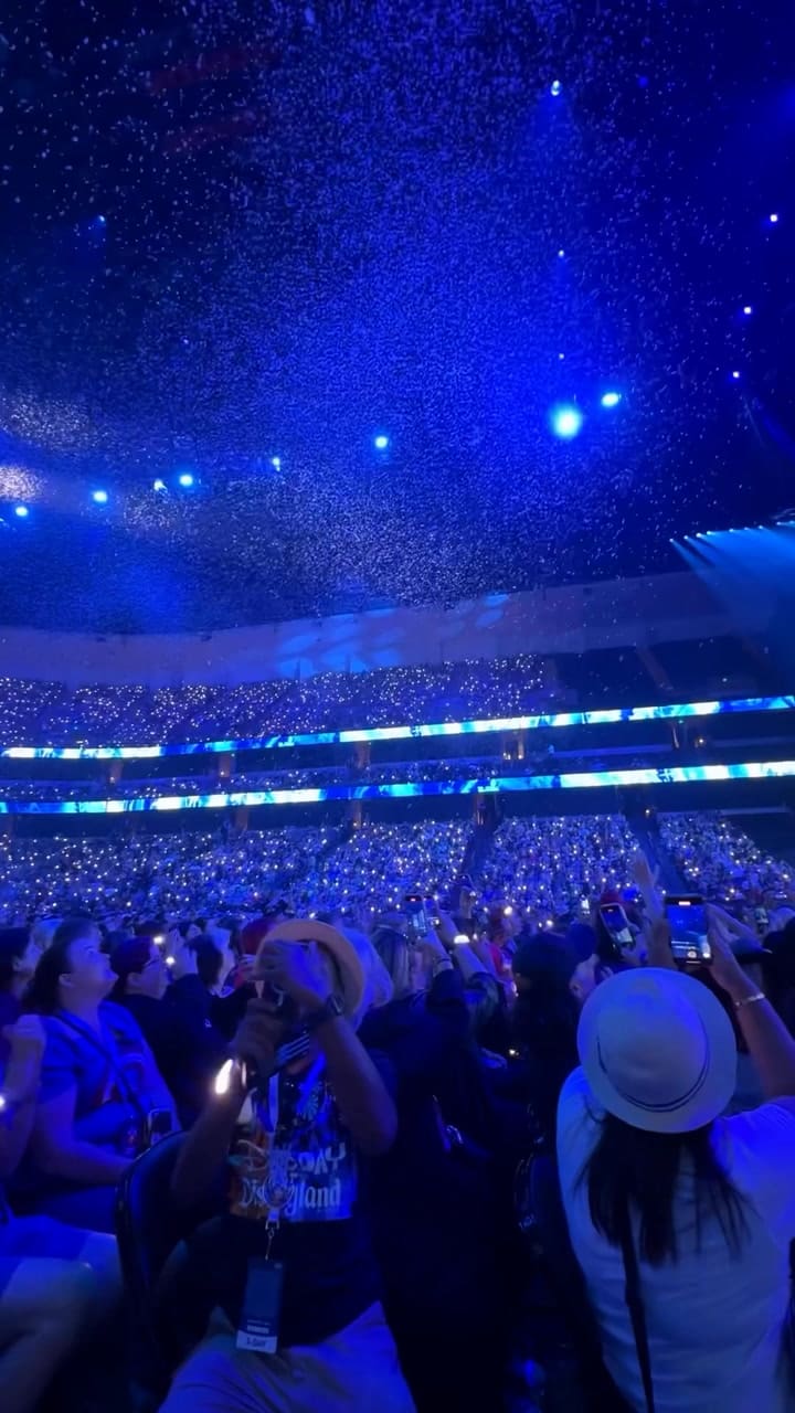 Frozen Broadway