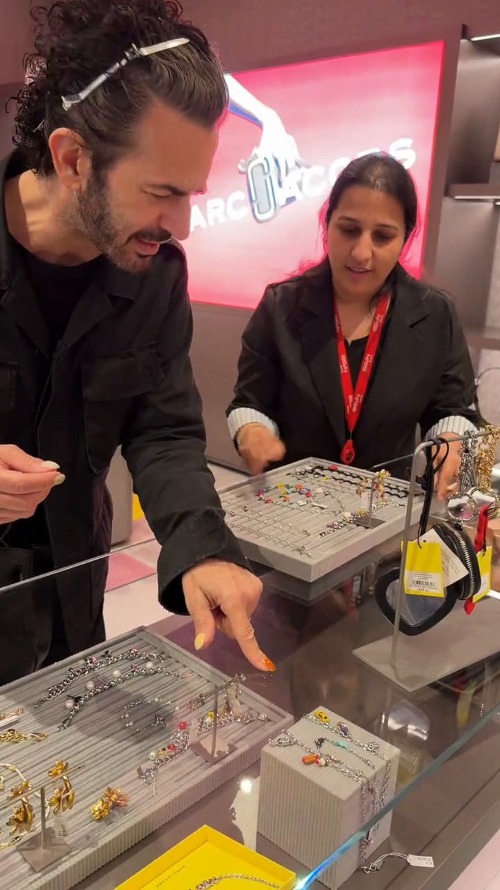 Marc Jacobs visitó una tienda de su marca en Nueva York: nadie lo reconoció