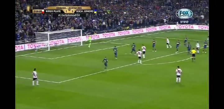 Quintero puso el 2-1 para River Plate - Fuente: Fox Sports