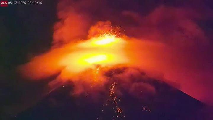 Las primeras imágenes de la erupción del volcán Fuego